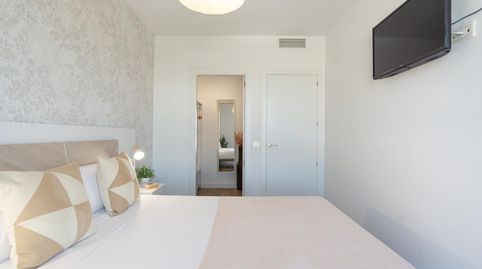 Foto 5 de Piso de alquiler en Martiricos - La Roca - La Rosaleda, Málaga Capital