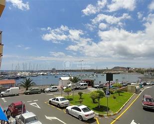 Vista exterior de Apartament en venda en Arona amb Terrassa i Balcó