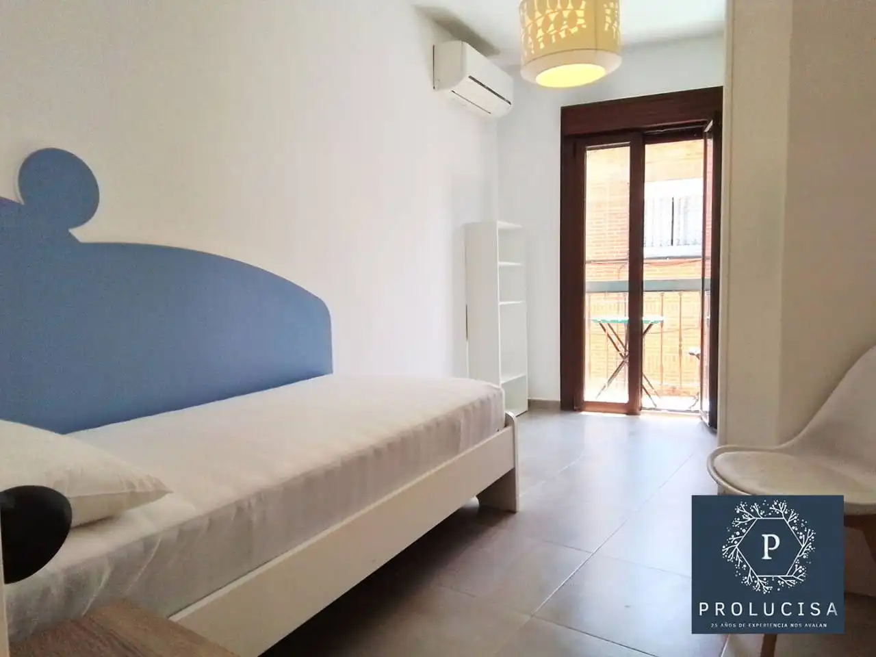 Bedroom of Flat for rent in Moraleja de Enmedio