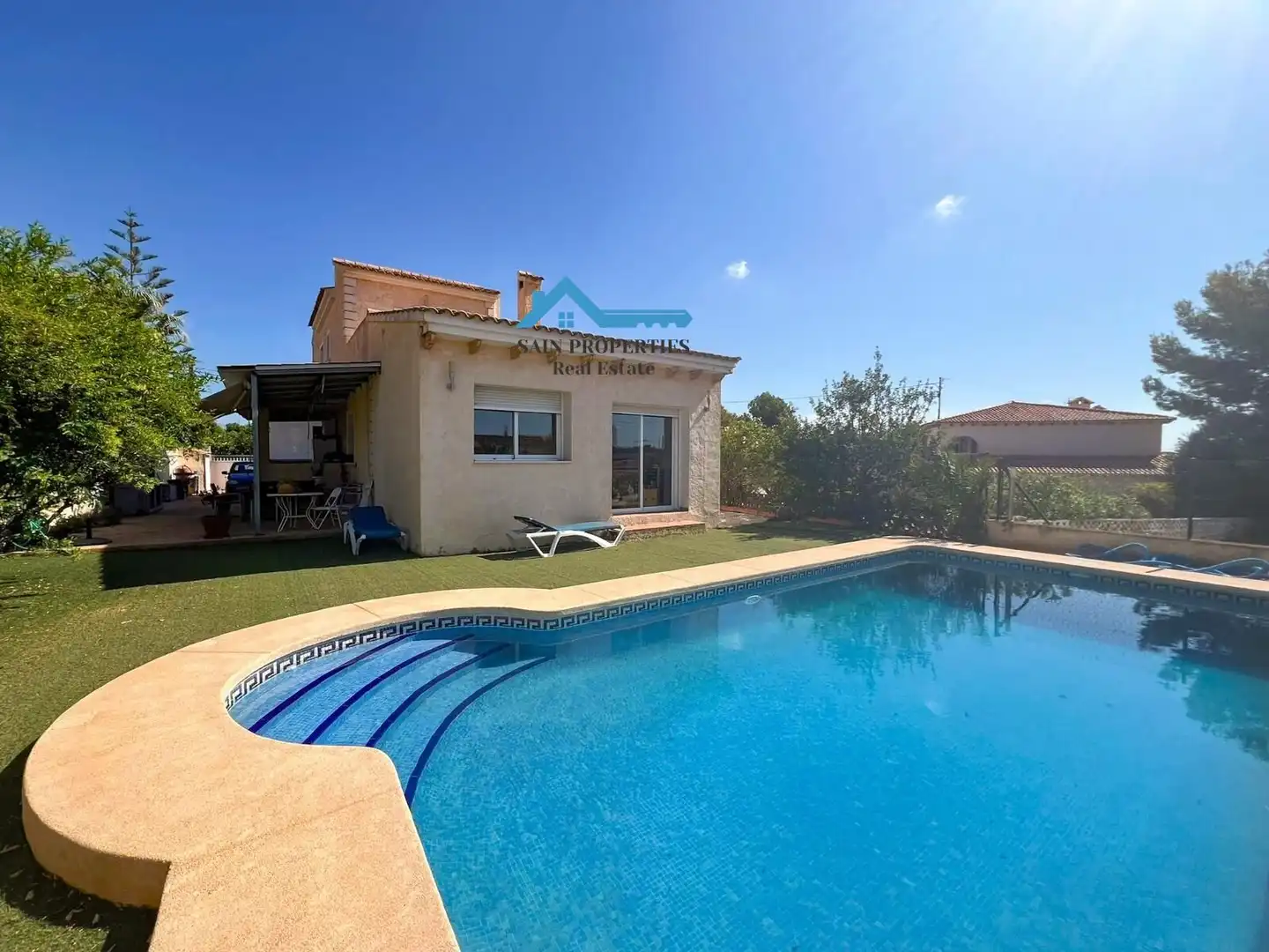 Piscina de Casa o chalet en venta en La Nucia con Aire acondicionado, Jardín privado y Terraza