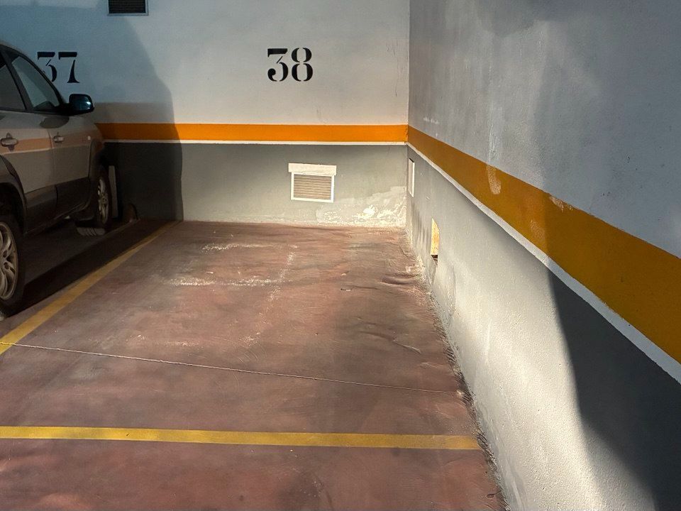 Aparcament de Garatge en venda en Alcalá de Henares