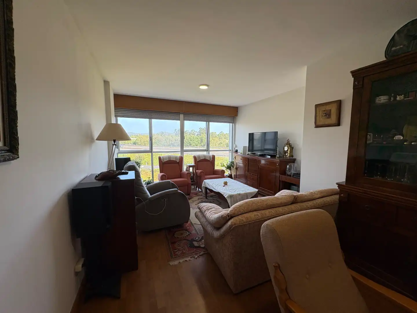 Sala de estar de Piso en venta en Narón con Calefacción, Trastero y Amueblado