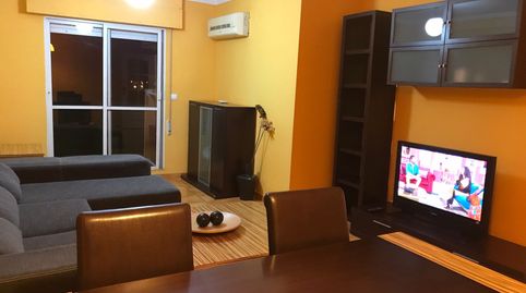 Foto 2 de Piso en venta en Carrer de L'argentera, Ponent, Reus