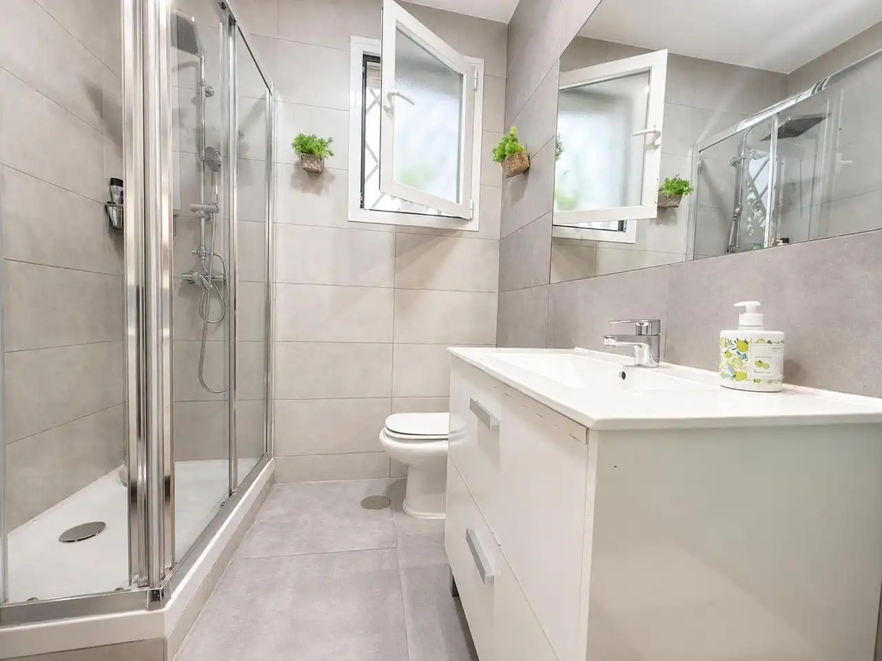Baño de Piso en venta en Madrid