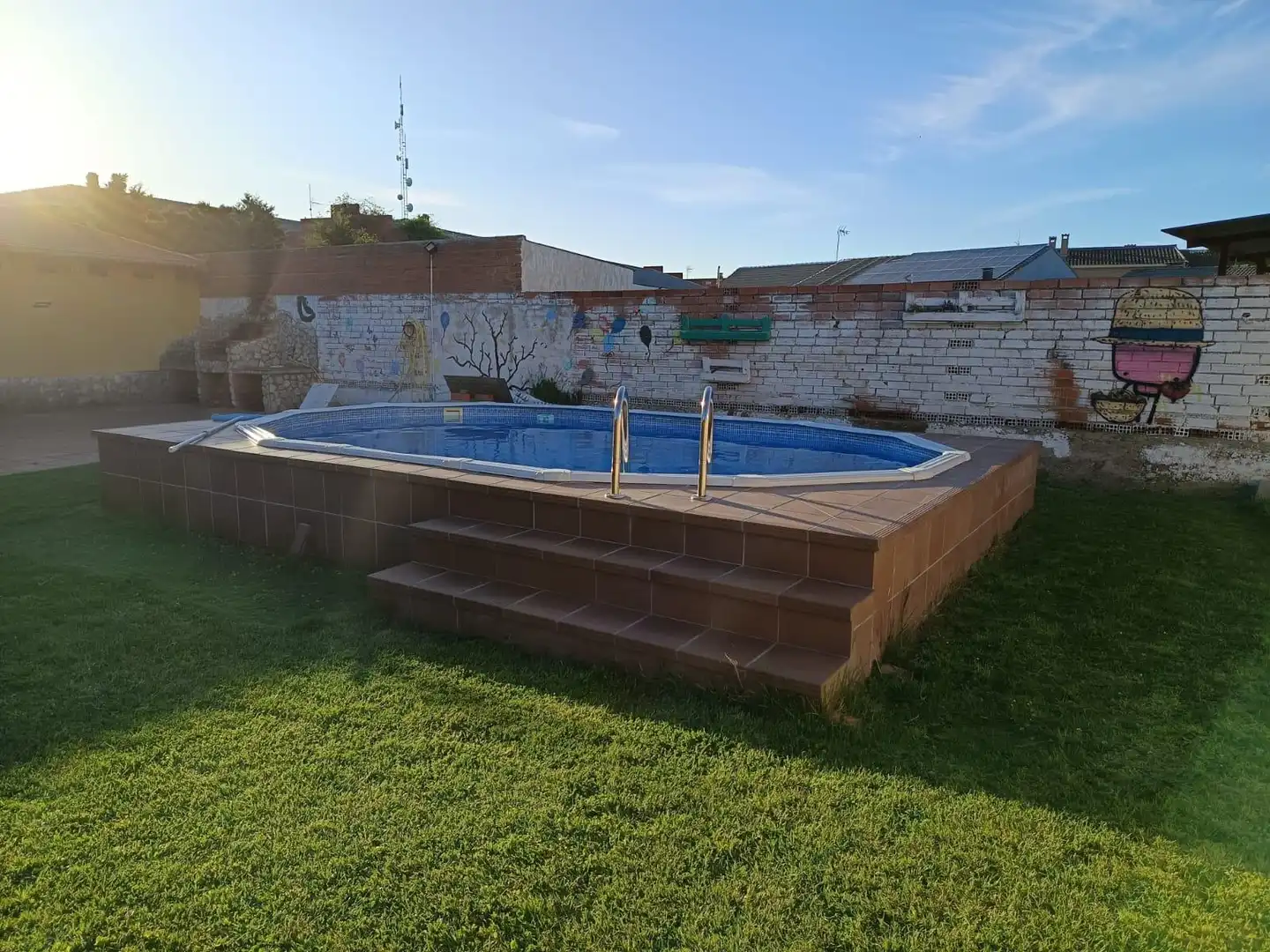 Piscina de Casa o chalet en venta en La Pedraja de Portillo  con Calefacción, Jardín privado y Piscina