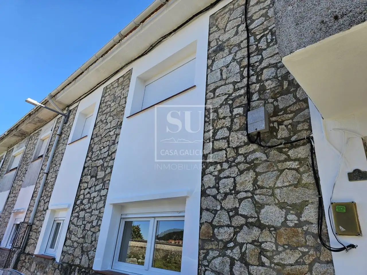 Außenansicht von Wohnung zur Miete in Baiona mit Klimaanlage, Heizung und Möbliert