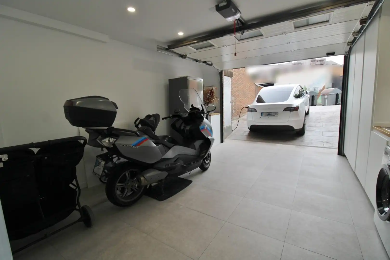 Aparcament de Casa o xalet en venda en Alicante / Alacant amb Aire condicionat, Terrassa i Moblat