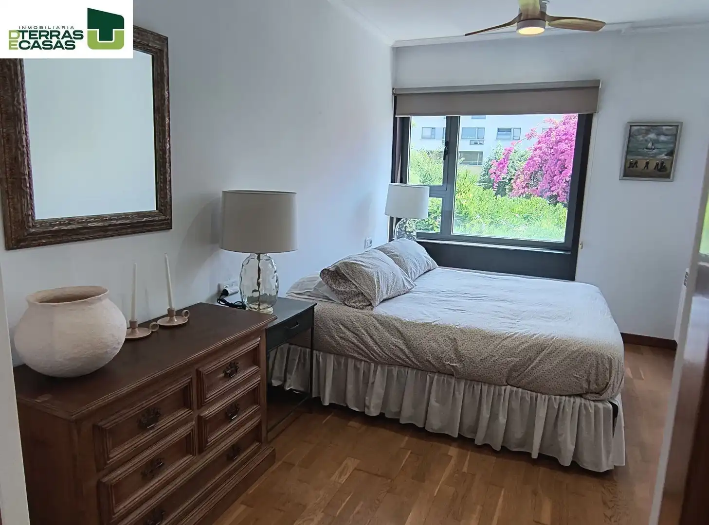 Bedroom of Flat for rent in Bueu  with Air Conditioner, Heating and Furnished