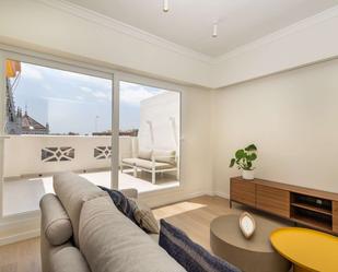 Sala d'estar de Apartament per a compartir en  Valencia Capital amb Aire condicionat i Terrassa