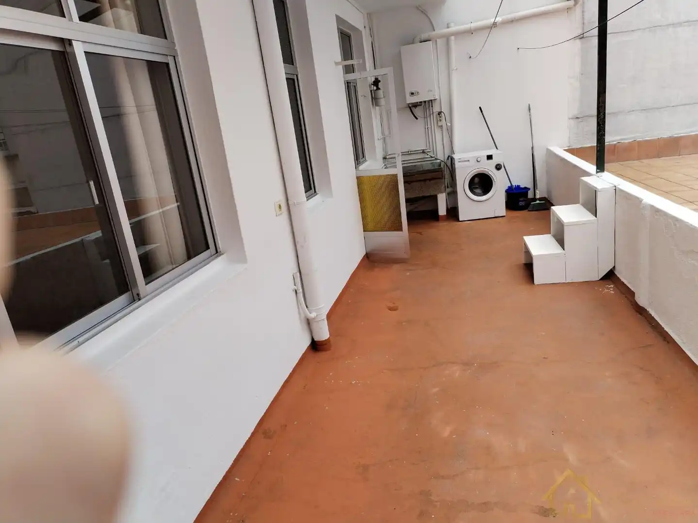 Piso en venta en Lugo con Calefacción, Terraza y Trastero
