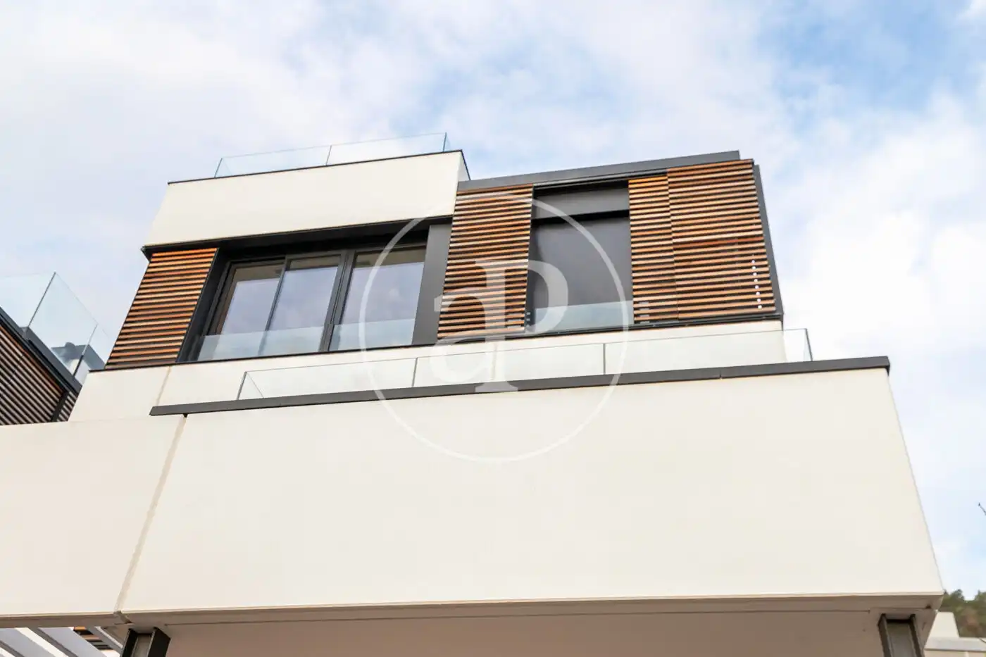 Exterior view of Flat for rent in Barcelona  with Air Conditioner, Heating and Private garden
