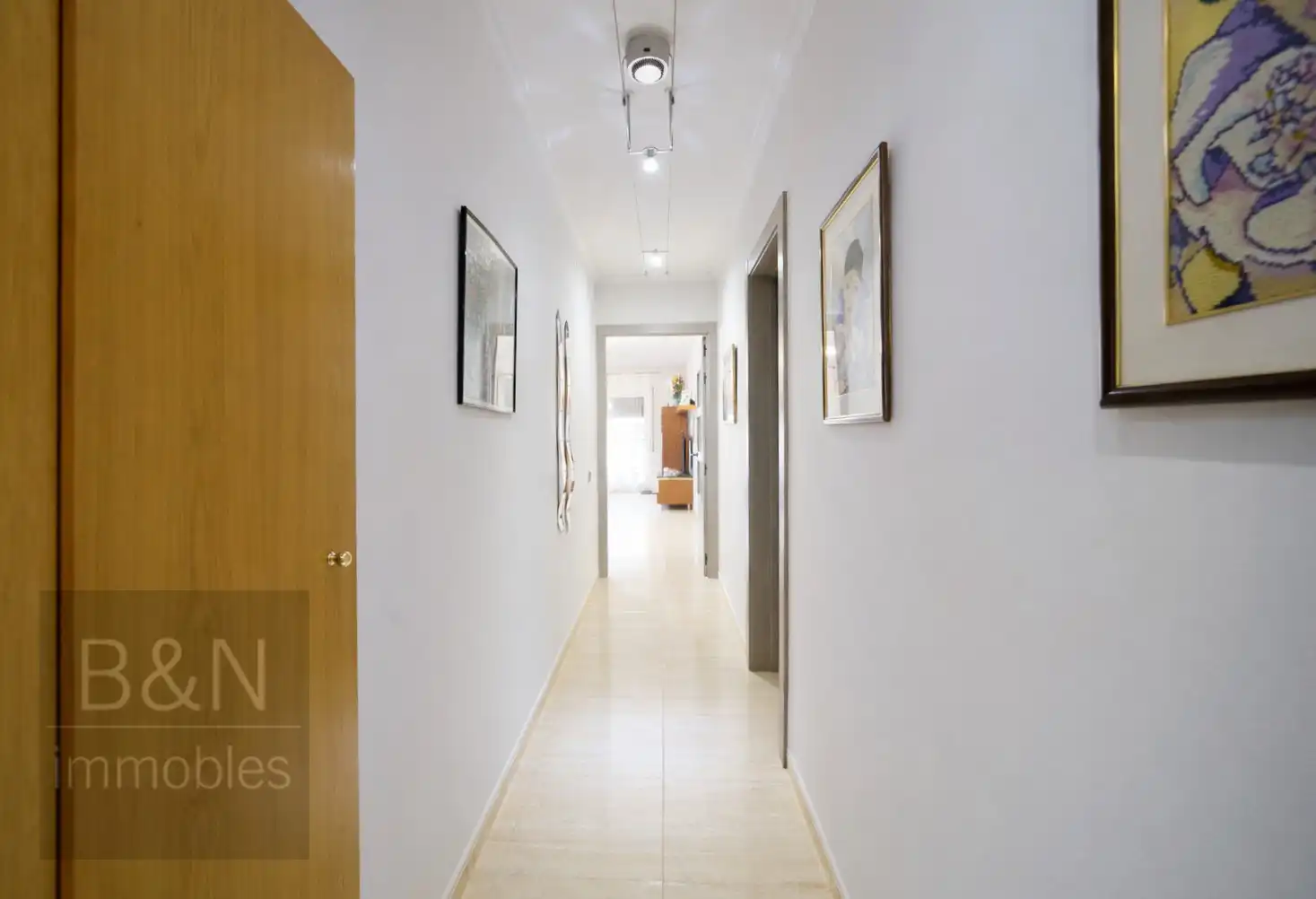 Maisonette zum Verkauf in Terrassa mit Heizung, Terrasse und Balkon