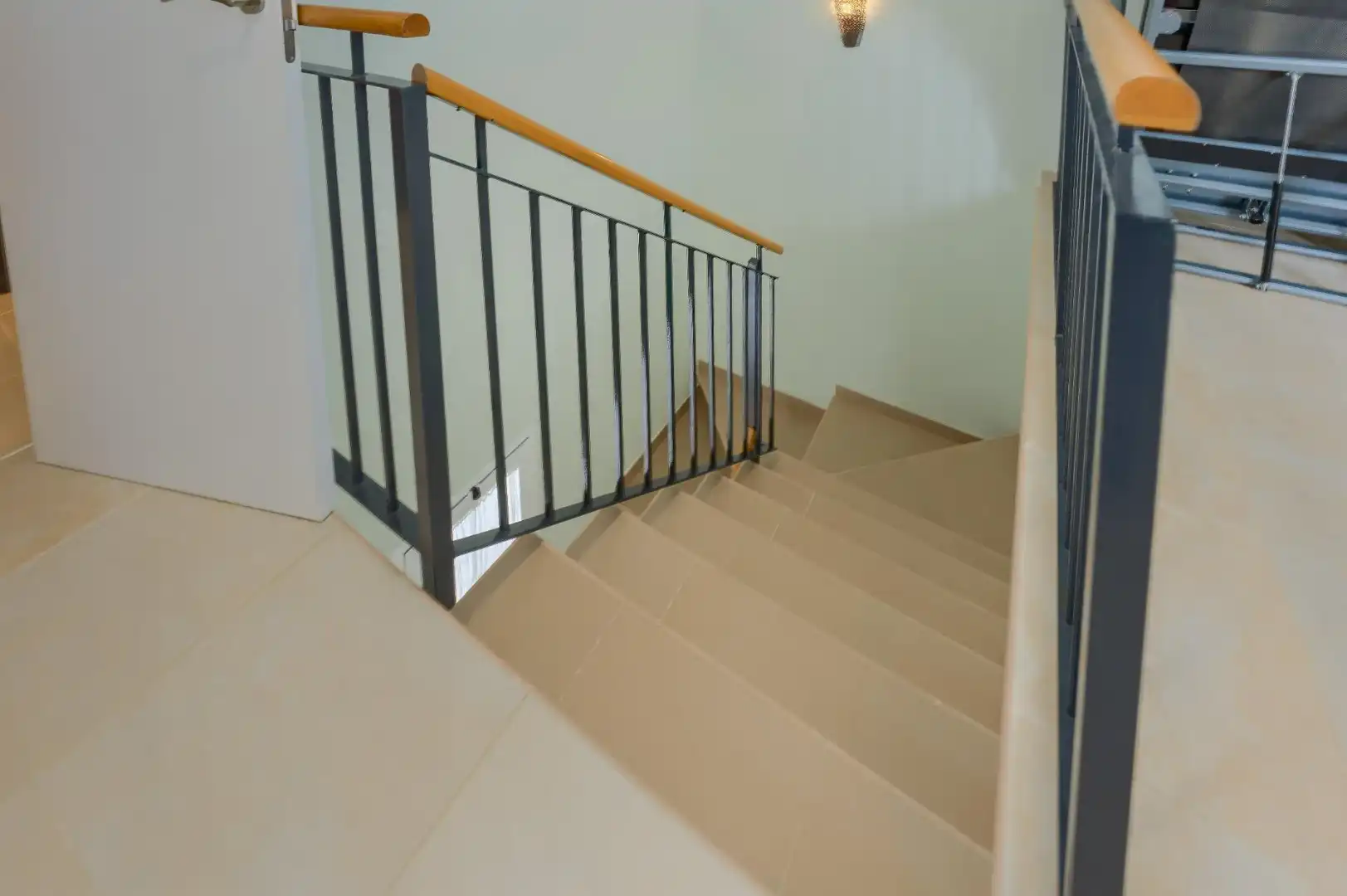 Casa adosada en venta en Bormujos con Aire acondicionado, Jardín privado y Terraza