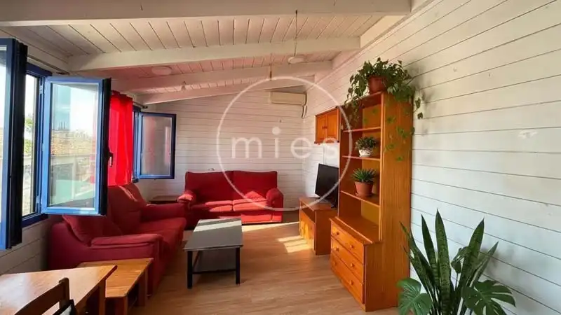 Semi-detached house with terrace for sale in Balcón de Montroy 0, imagen 2