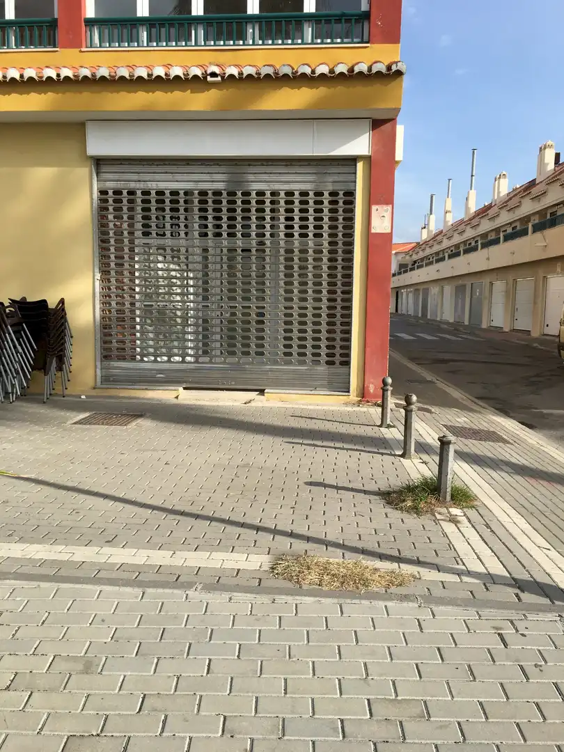 Local comercial en venda a Centro, imagen 2