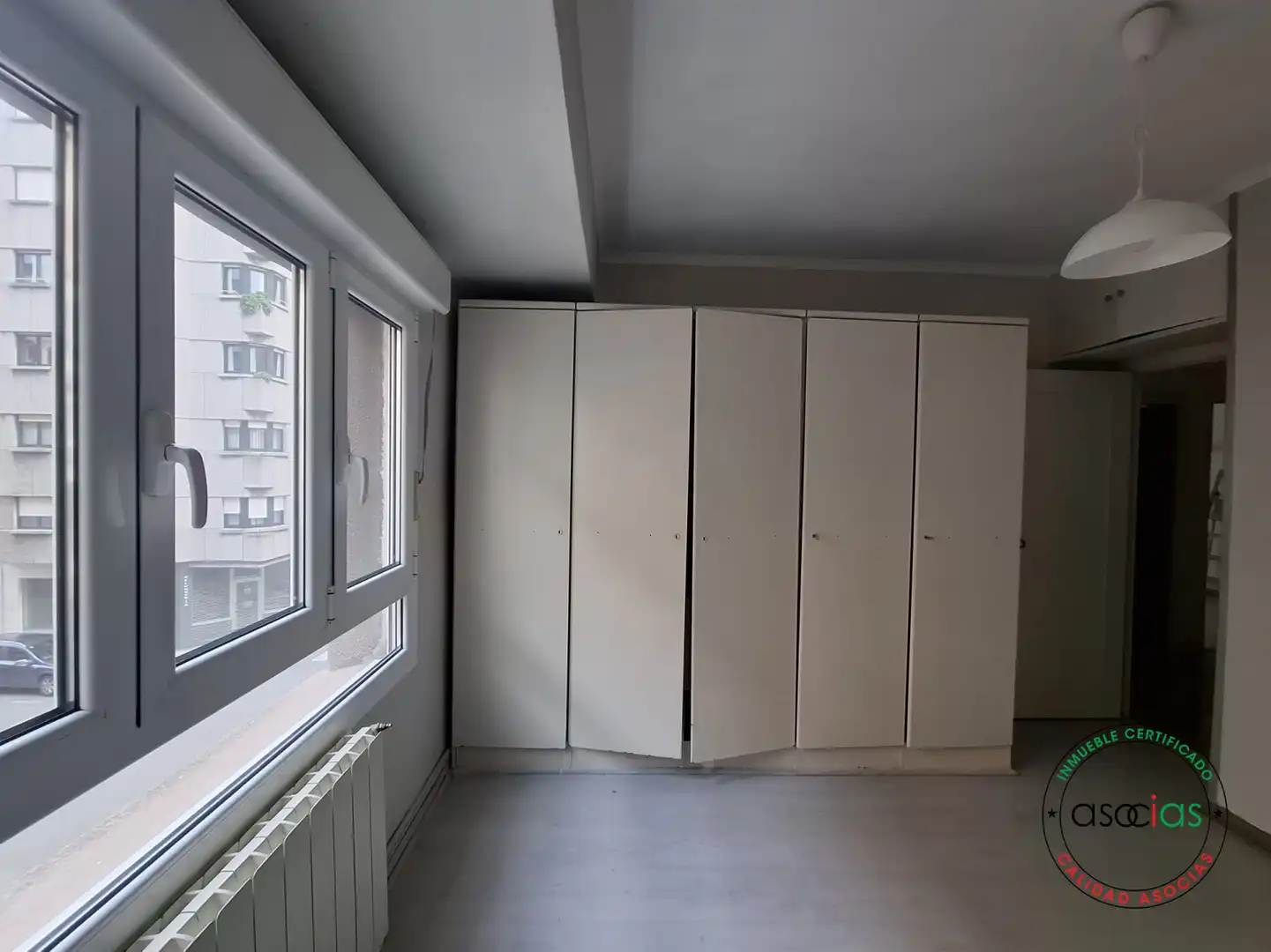 Habitación de Piso en venta en Gijón  con Calefacción