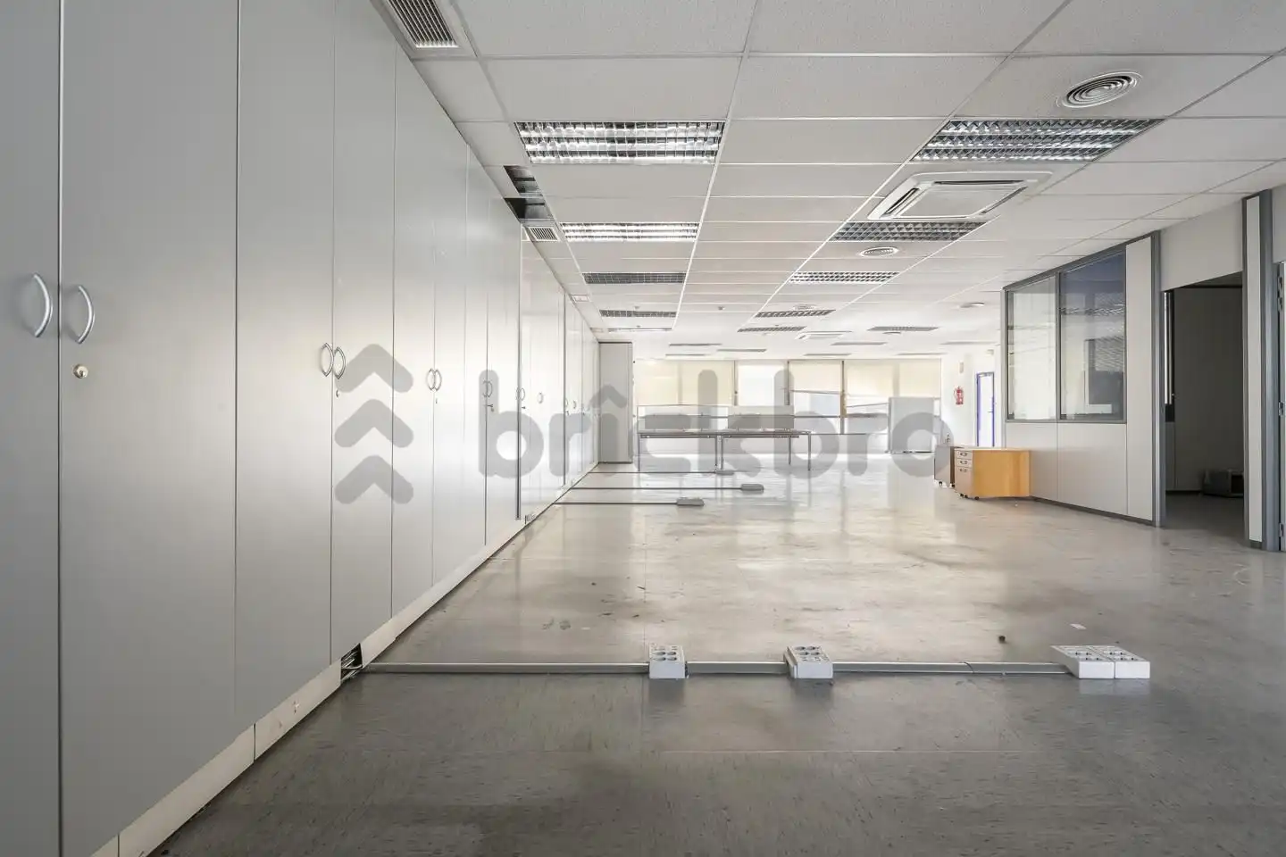 Oficina en venta en De Valdelaparra, Zona Industrial