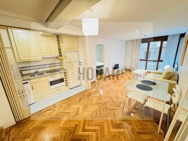 Piso en Venta en Calle Venerable Carabantes, 1 en Calaverón - Pajaritos