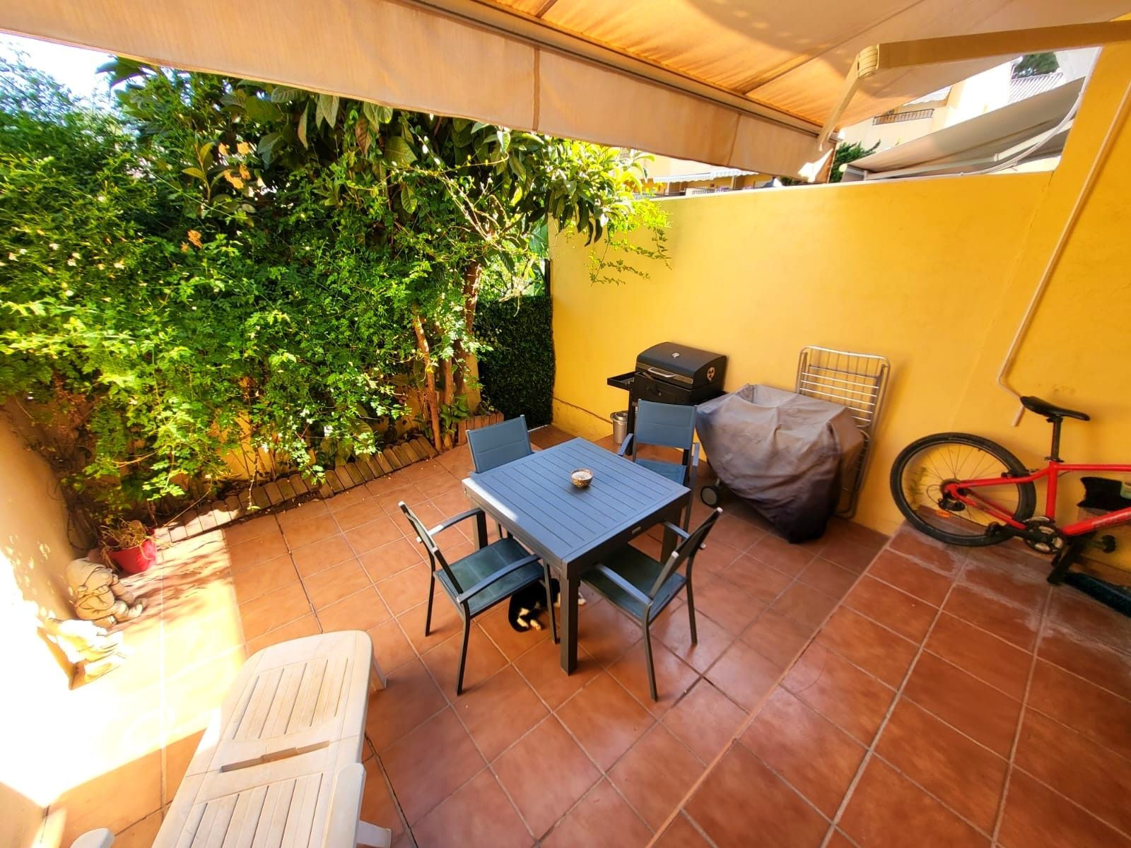 Garden of Single-family semi-detached for sale in Estepona  with Terrace, Swimming Pool and Community pool