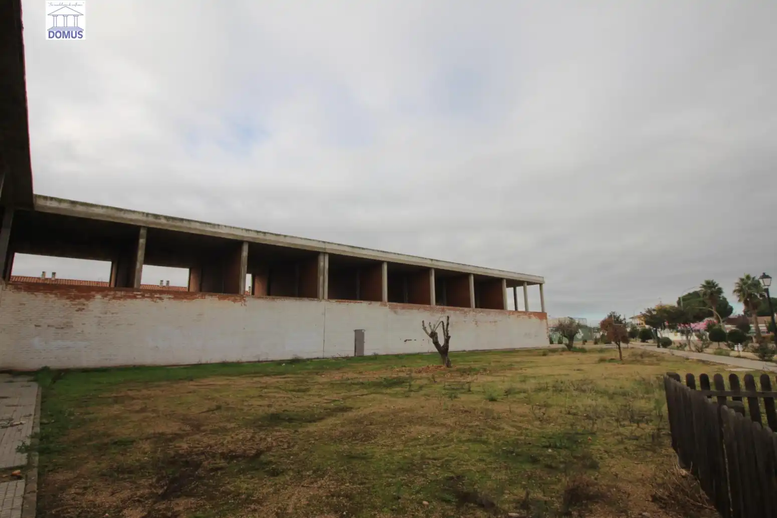 Exterior view of Commercial properties for sale in Valdelacalzada