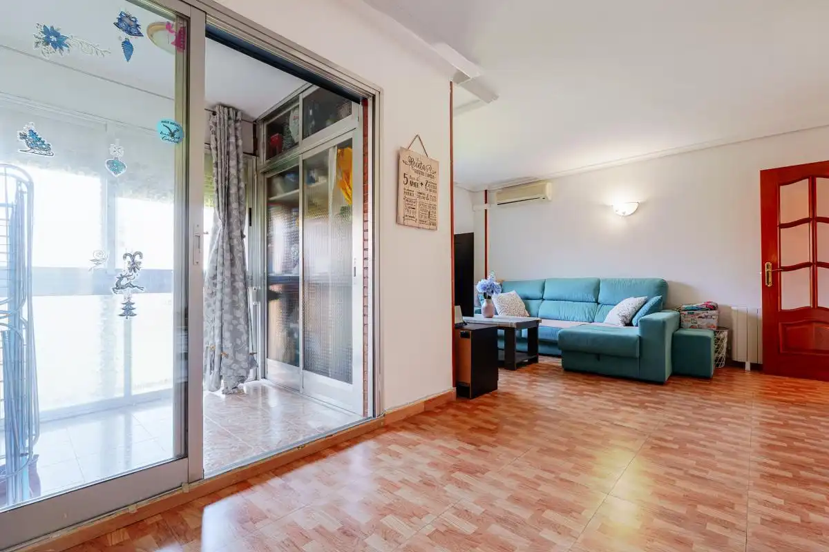 Wohnzimmer von Wohnung zum Verkauf in Leganés mit Klimaanlage, Heizung und Terrasse