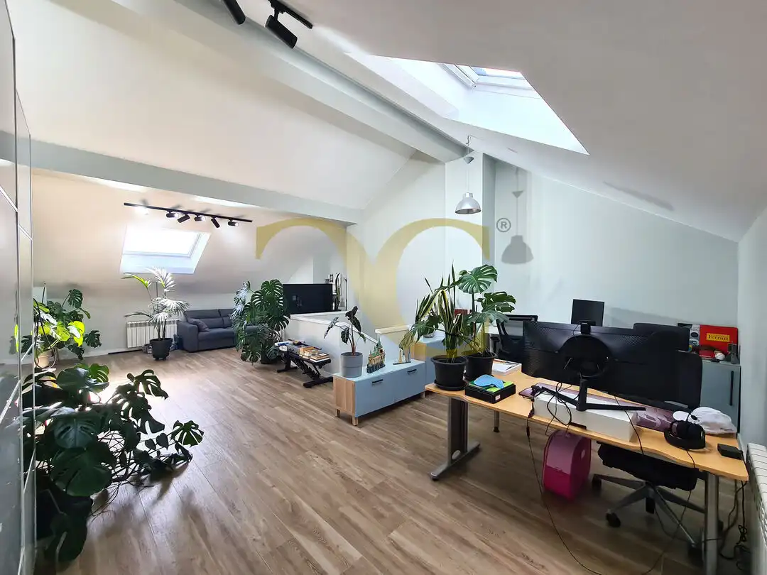 Detached house with garden for sale in Camino de la Belga, imagen 45