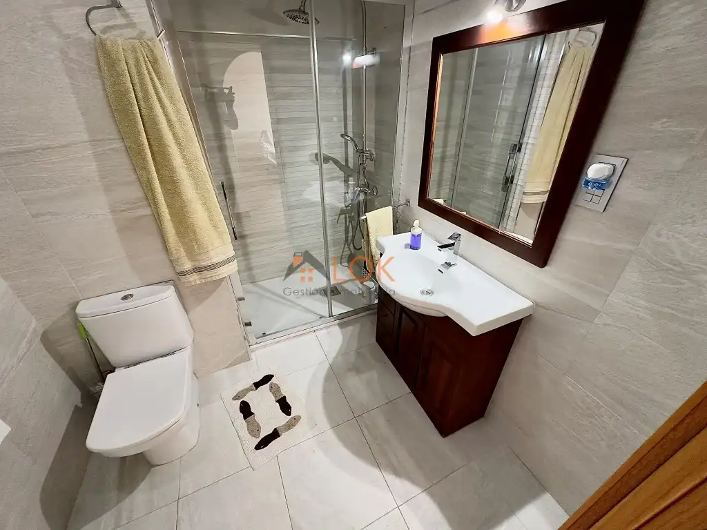 Piso con ascensor en venta en Calle Maestro Guerrero, imagen 28
