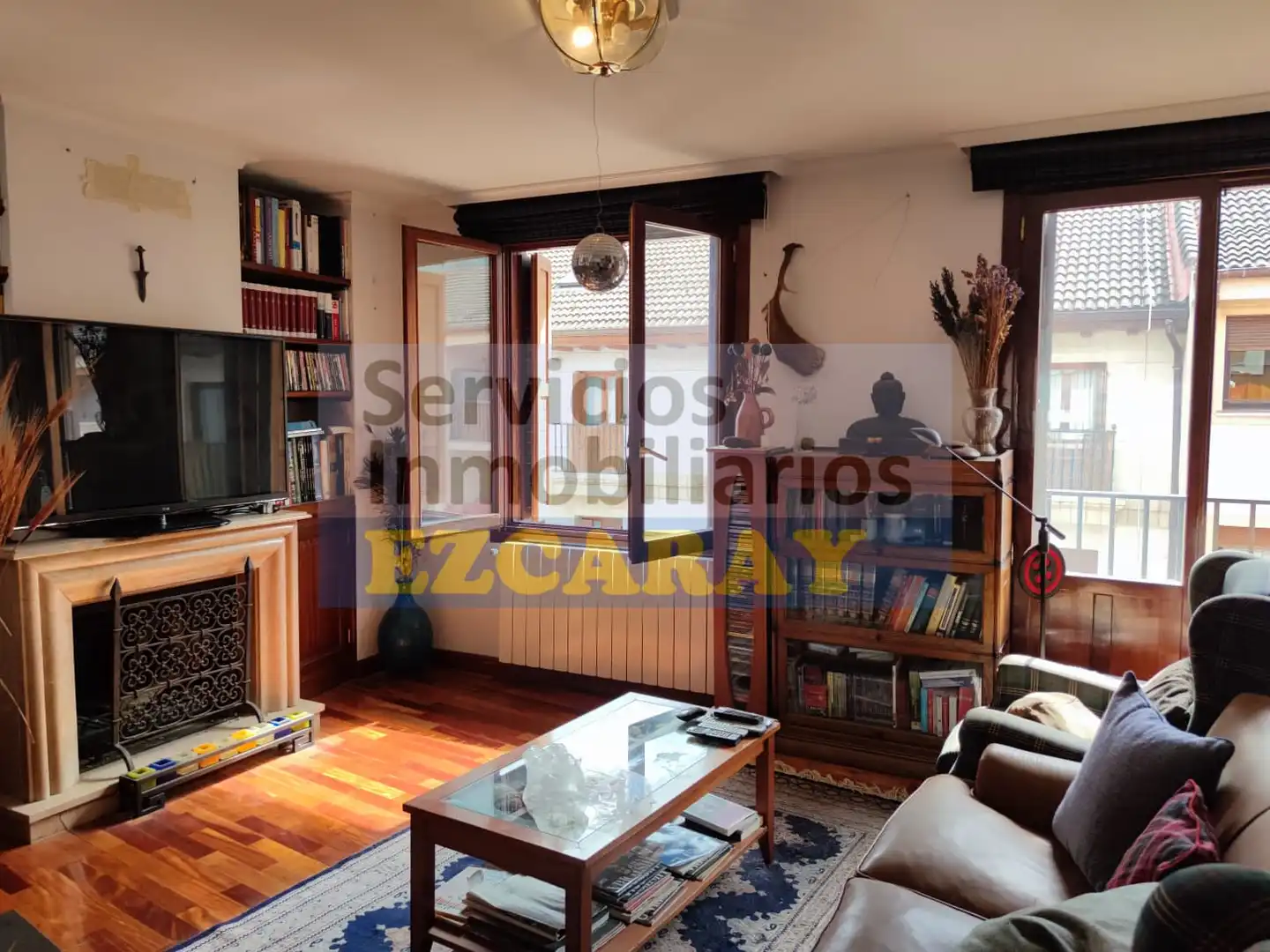 Sala de estar de Apartamento en venta en Ezcaray con Calefacción, Terraza y Trastero