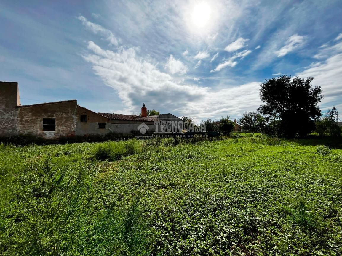Country house for sale in  Zaragoza Capital