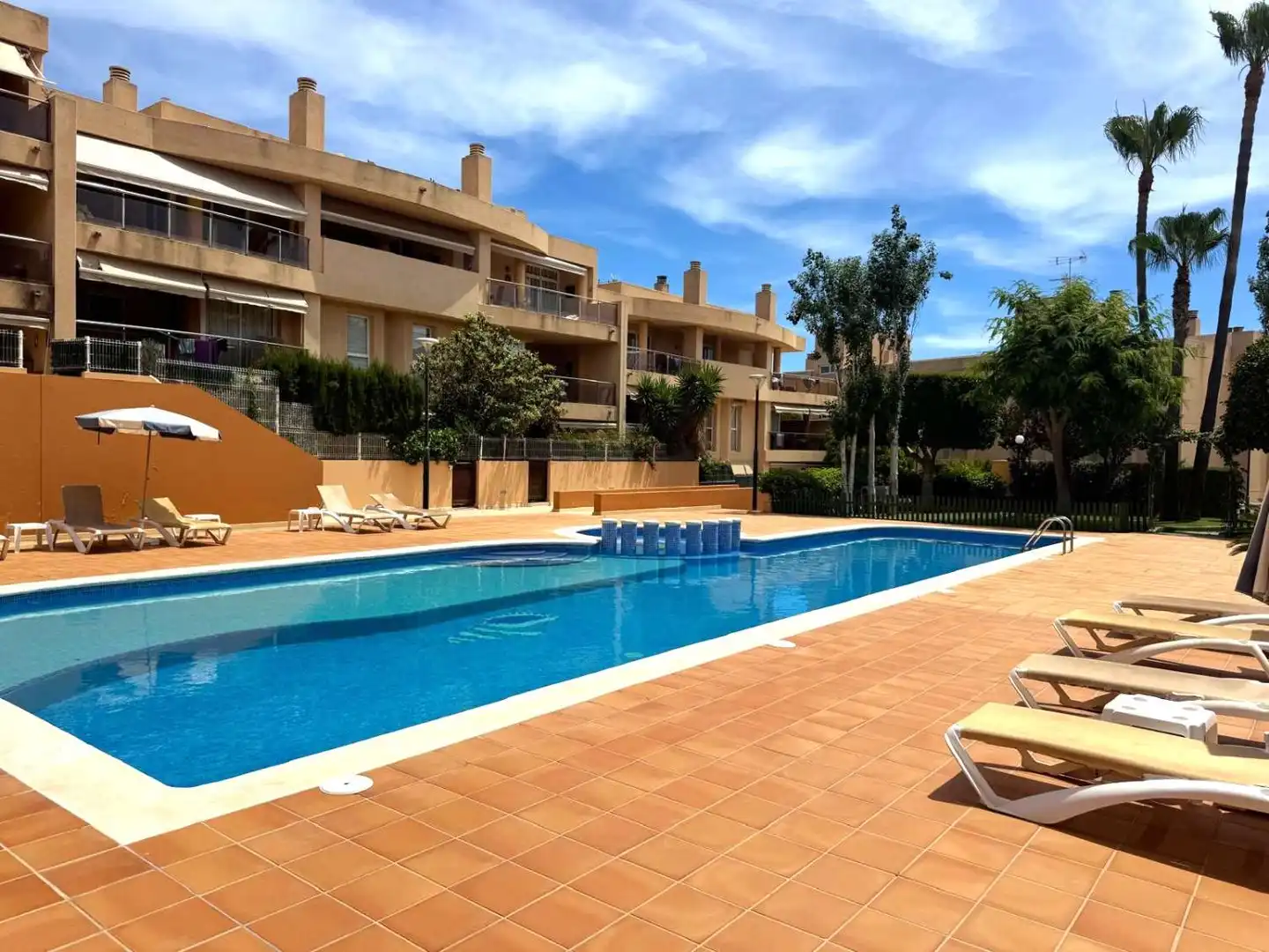 Swimming pool of Ground floor for sale in Eivissa  with Air Conditioner, Heating and Terrace