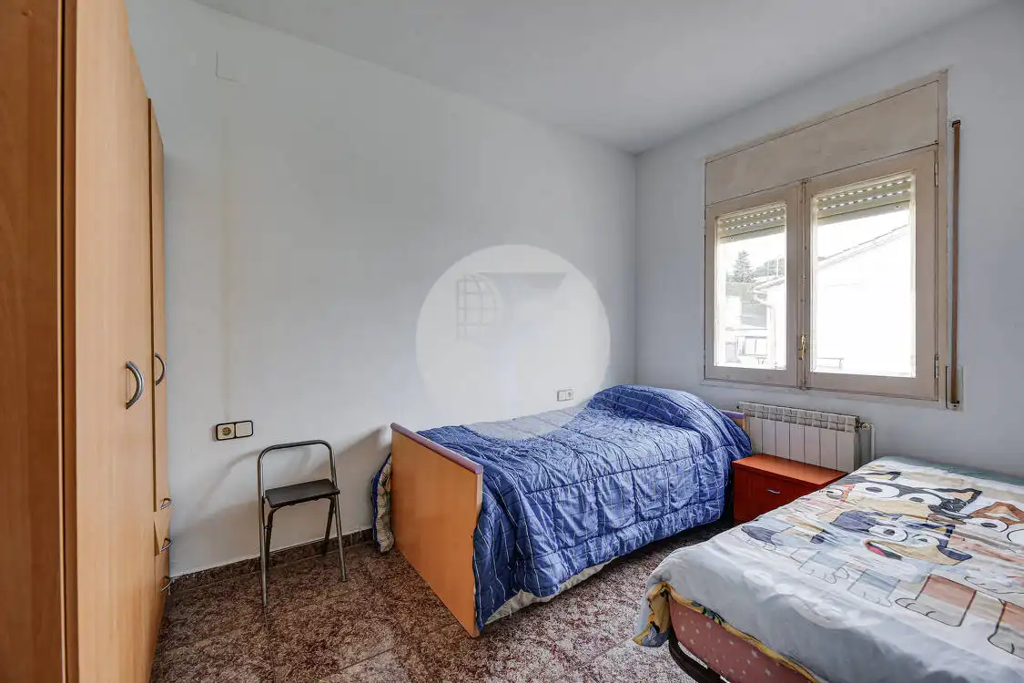 Dormitori de Casa o xalet en venda en Lliçà de Vall amb Calefacció, Terrassa i Piscina