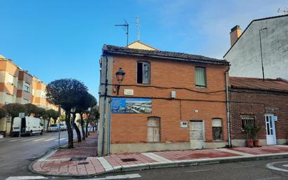 Vista exterior de Casa o xalet en venda en Tudela de Duero