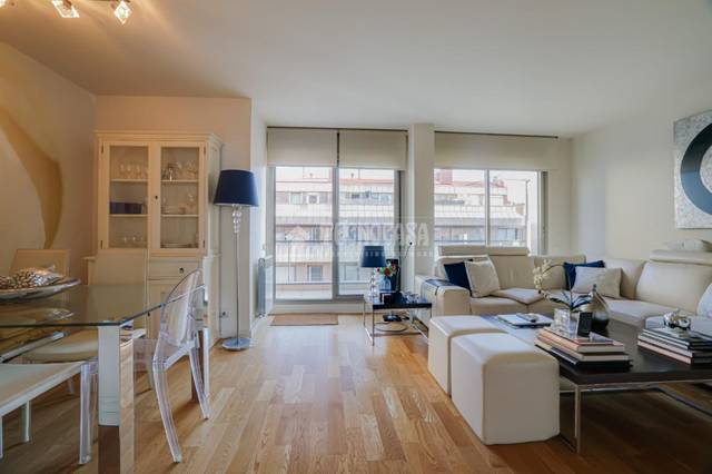 Ático en Venta en Vila de Gràcia