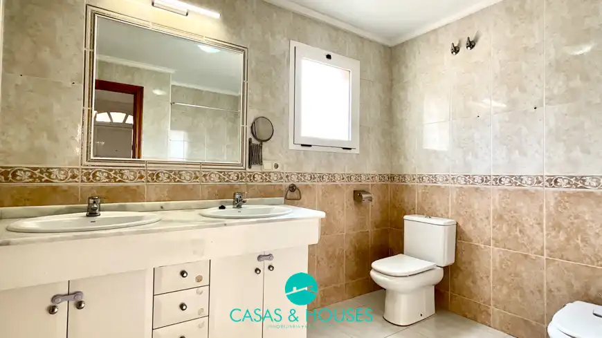 Baño de Casa o chalet en venta en Cartagena con Jardín privado, Terraza y Balcón