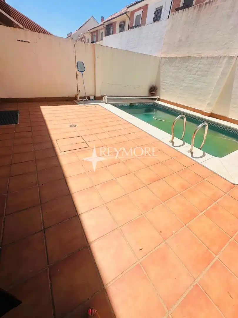 Piscina de Casa o chalet en venta en Córdoba con Aire acondicionado, Calefacción y Terraza