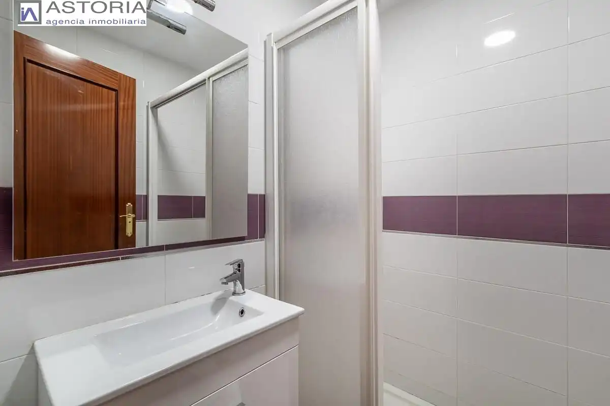 Flat with lift for sale in Calle GUARNON, imagen 17