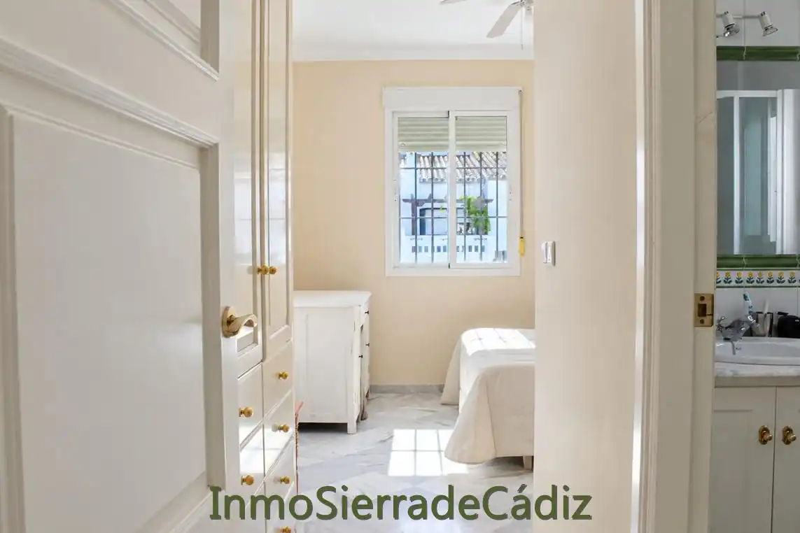 Dormitori de Casa o xalet en venda en Zahara, Cádiz
