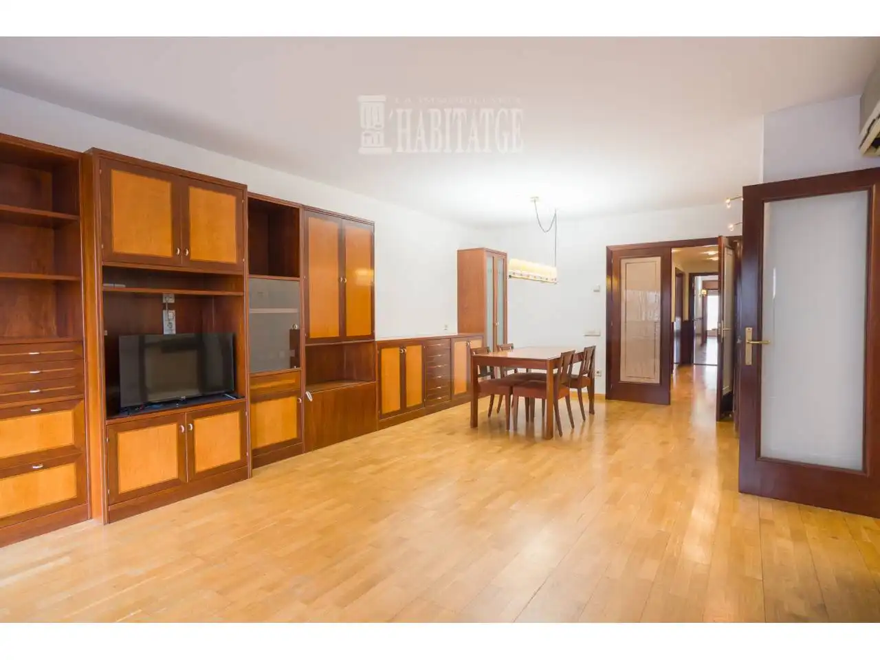 Sala de estar de Piso en venta en Vic con Aire acondicionado, Calefacción y Parquet