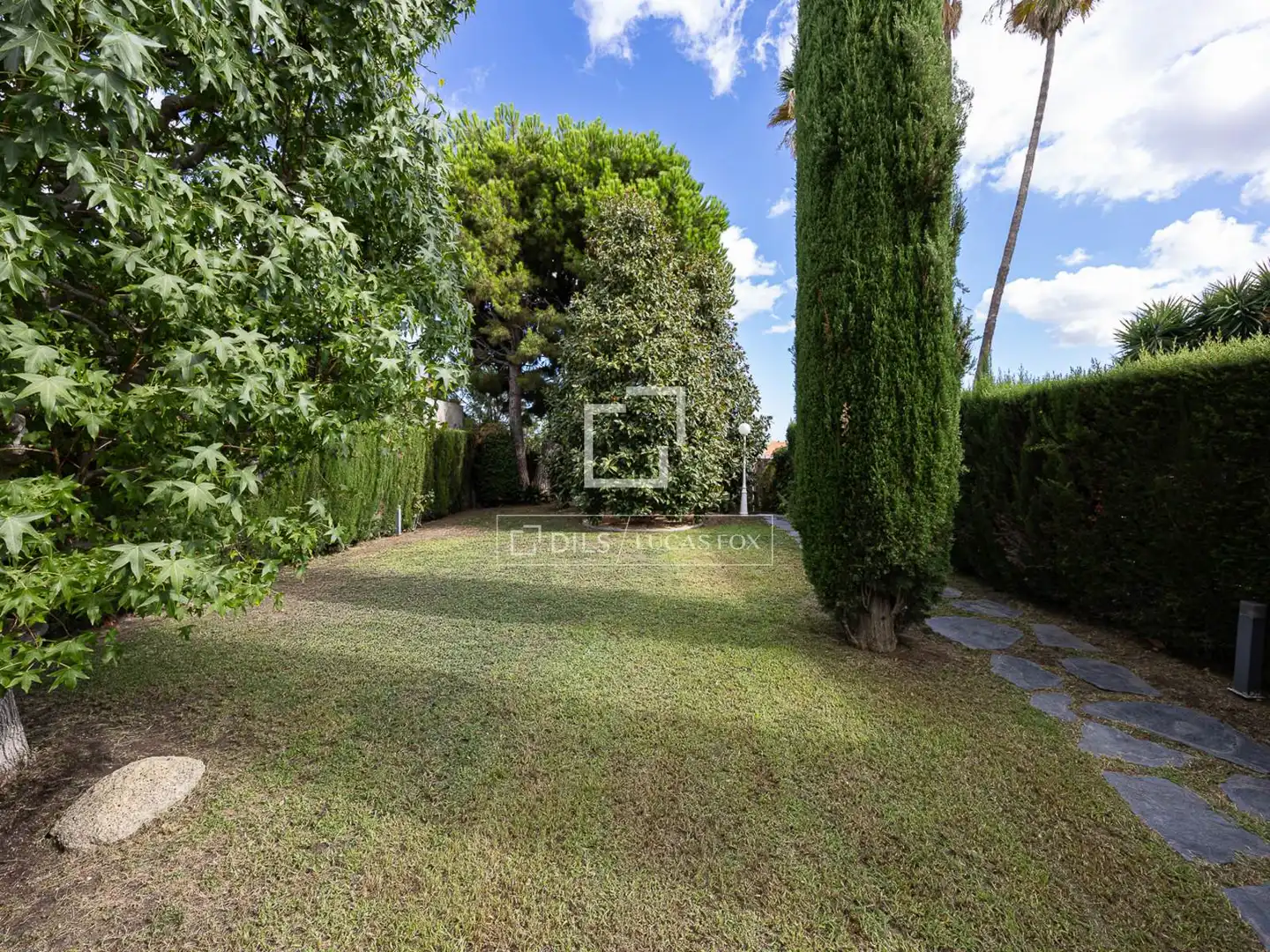 Jardín de Casa o chalet en venta en Barcelona con Aire acondicionado, Terraza y Trastero