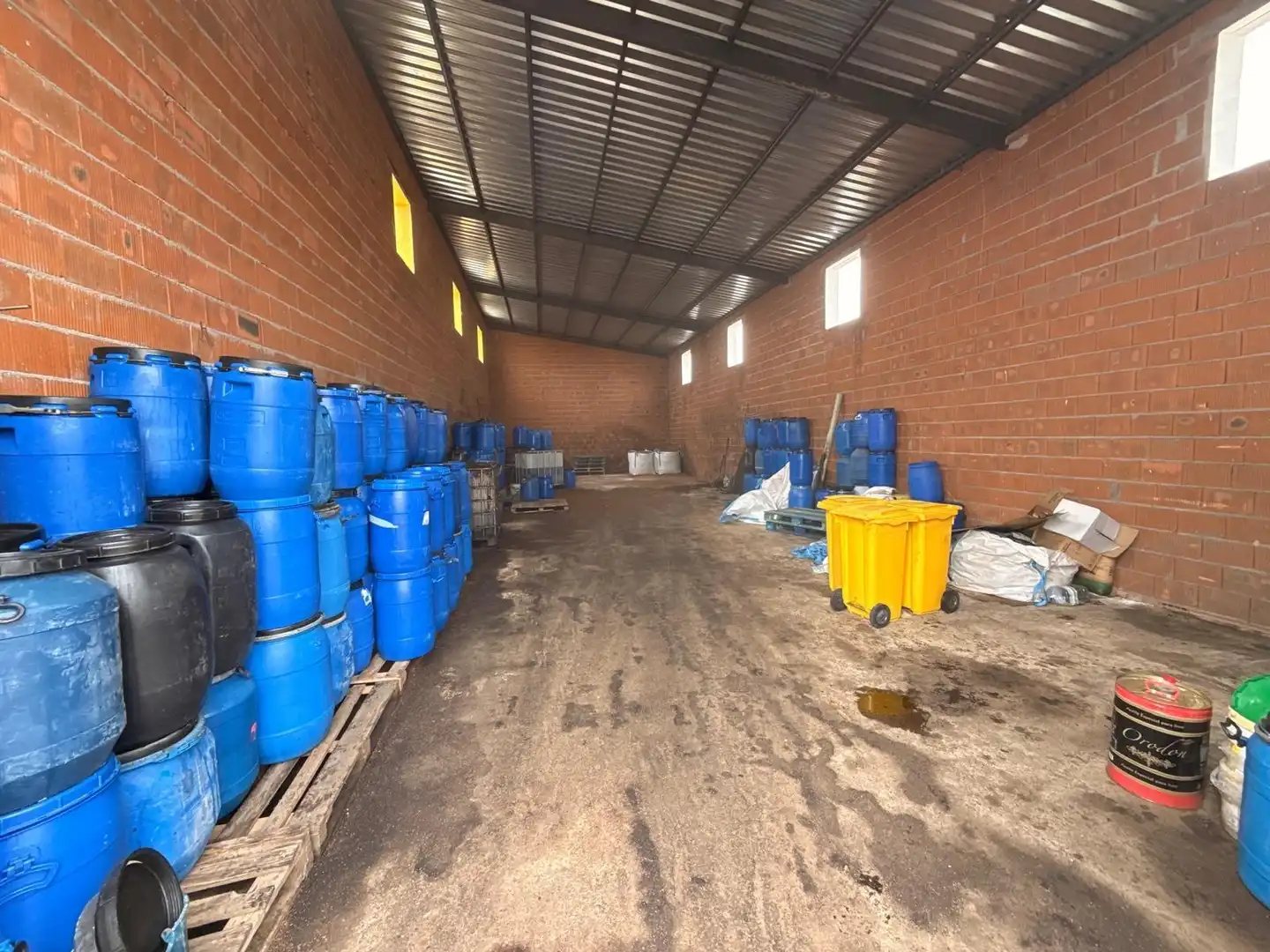 Nave industrial en venta en Olías del Rey