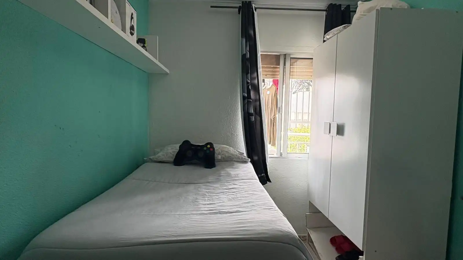 Bedroom of Flat for sale in Sevilla  with Terrace