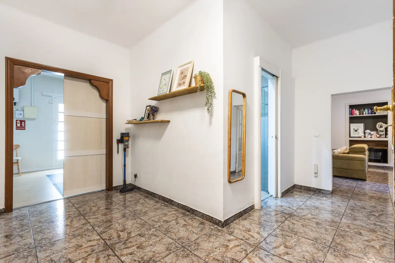Casa aparellada amb piscina en venda a Parets del Vallès, imagen 28