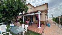 Exterior view of House or chalet for sale in  Córdoba Capital  with Heating, Private garden and Terrace