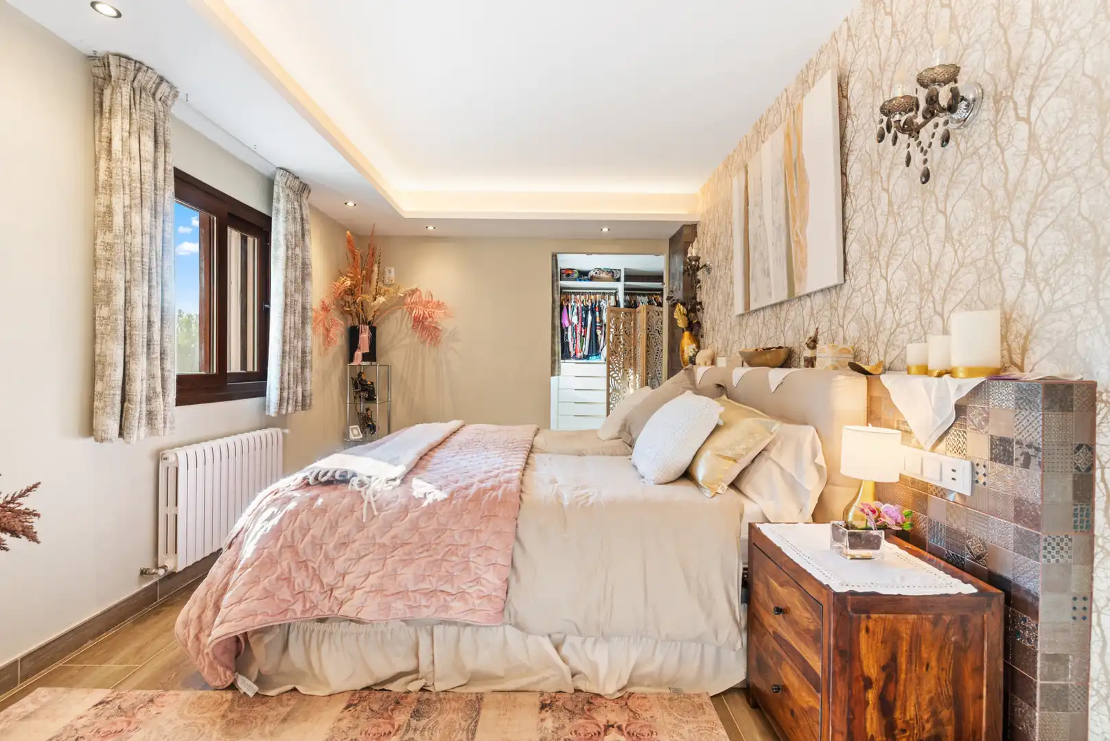 Schlafzimmer von Country house zum Verkauf in Calvià mit Klimaanlage, Heizung und Terrasse