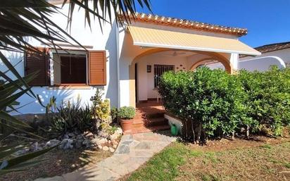 Vista exterior de Casa adosada en venda en Dénia amb Aire condicionat, Calefacció i Jardí privat