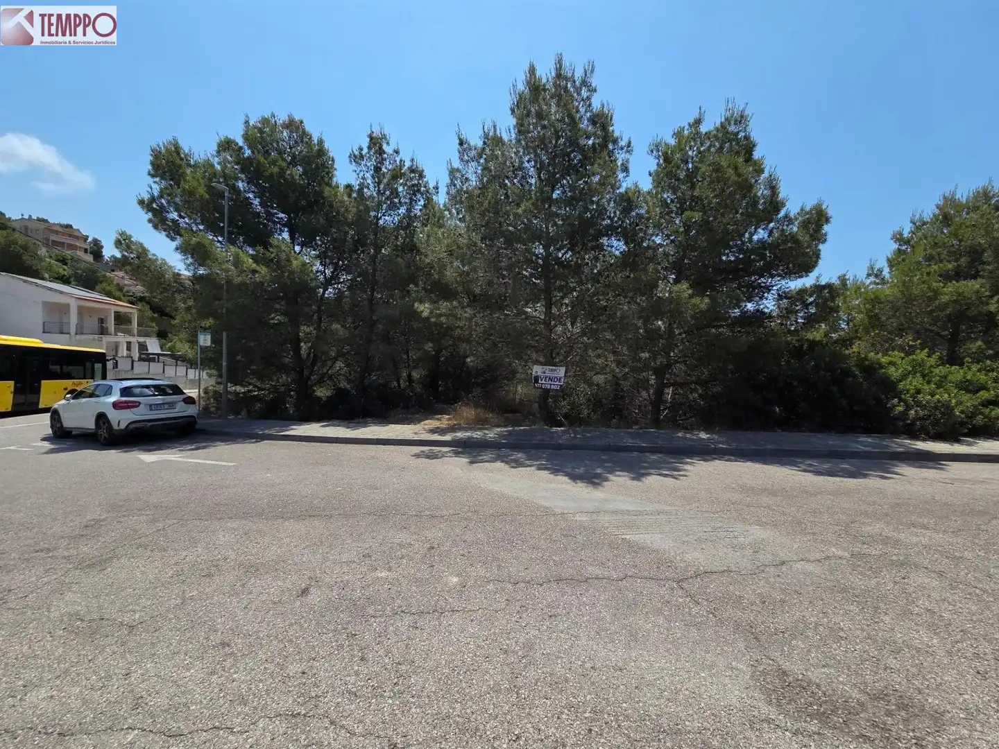 Terreny residencial en venda a Carrer de la Violeta, imagen 2