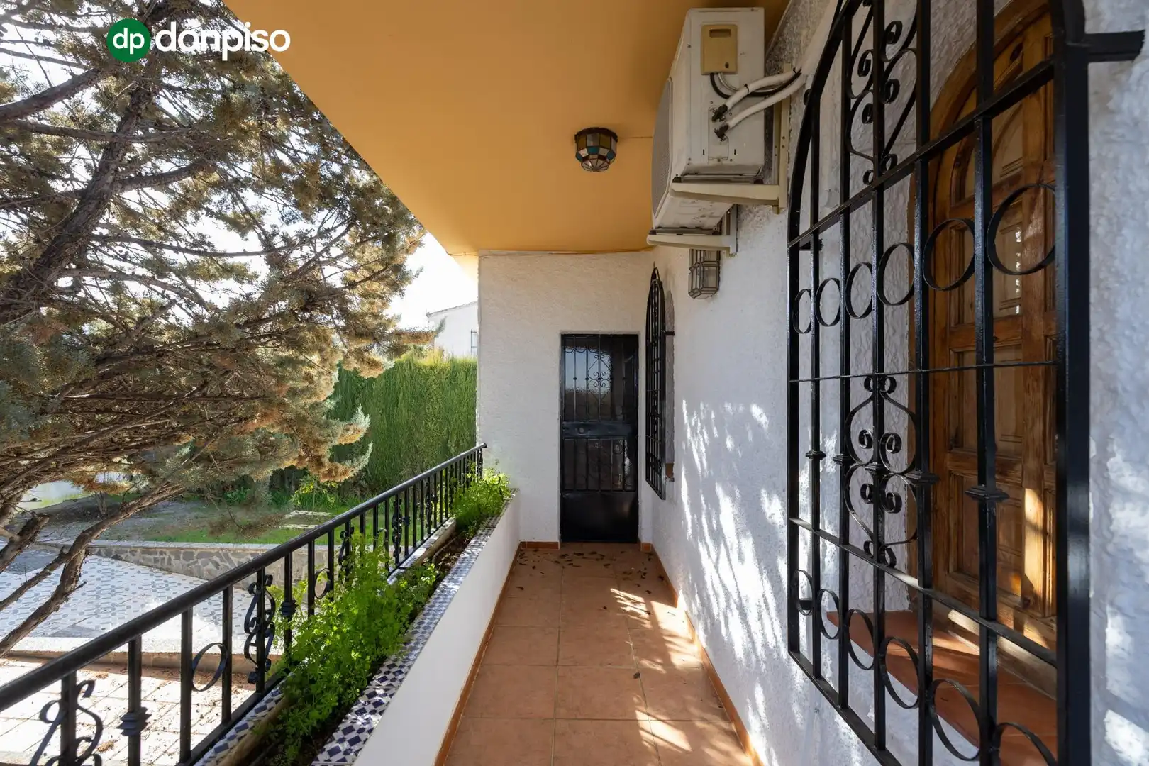 Villa mit Pool zum Verkauf in Calle Lindaraja, imagen 49