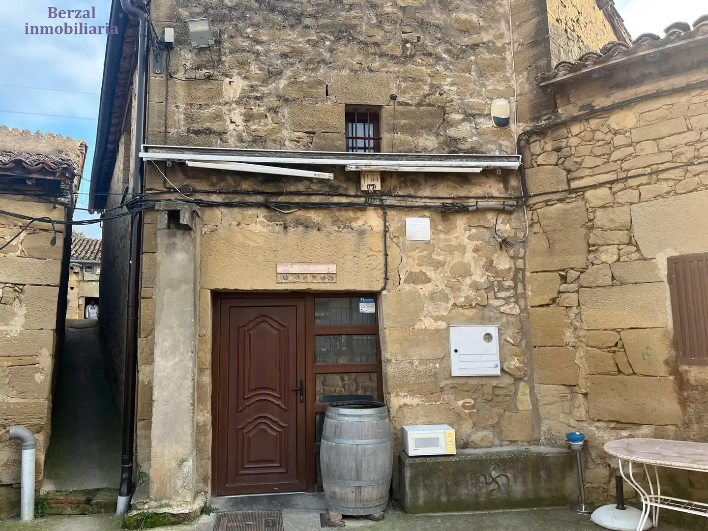 Exterior view of Commercial properties for sale in Baños de Ebro / Mañueta