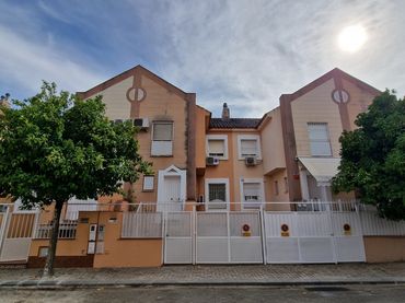 Adossat en venda a Calle Fedra