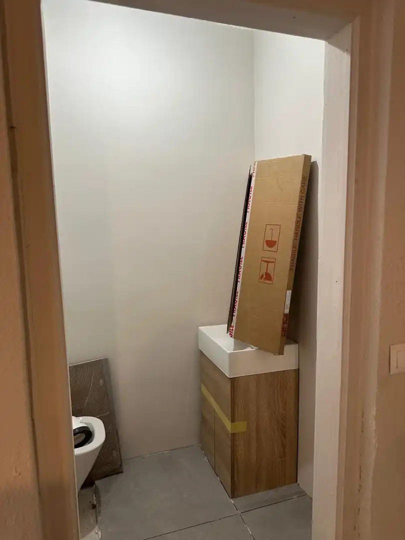 Habitación de Local en venta en L'Hospitalet de Llobregat